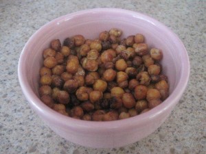 A bowl of crunchy chickpeas